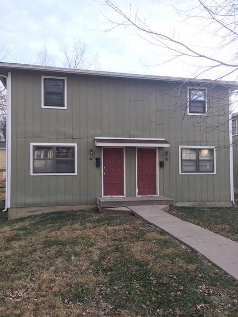 Primary Photo - 715 6th Ave