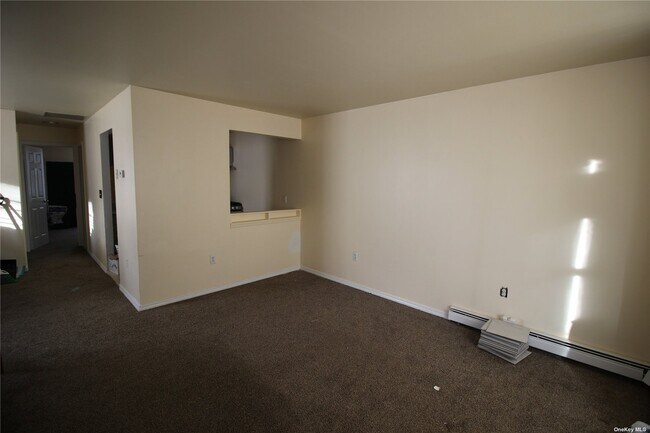 Foto del edificio - 42-16 Rockaway Beach Blvd