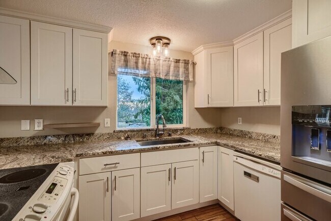 Building Photo - 7717 182Nd Avenue E, Bonney Lake, WA, 98391