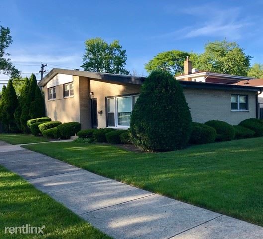 Primary Photo - 3 br, 2 bath House - 9201 Kolmar Ave