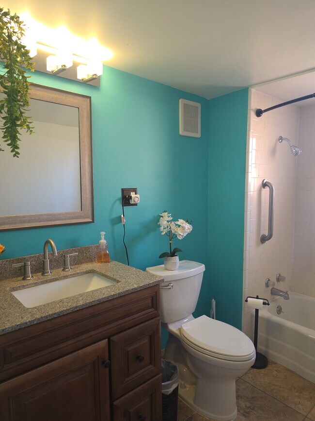 Foto del edificio - 1825 Mann St