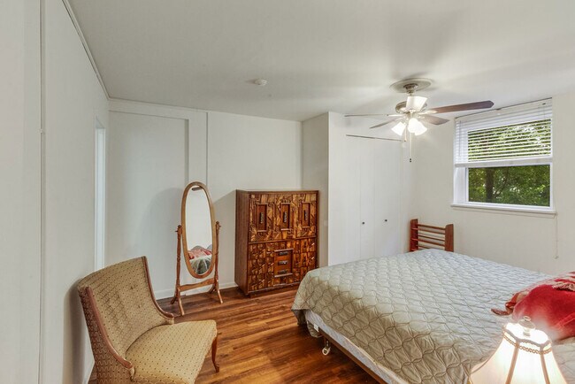 Foto del edificio - 2511 Saint Charles Ave