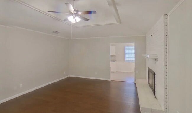 Building Photo - Your Perfect Next Chapter Starts in This 4-Bedroom Home