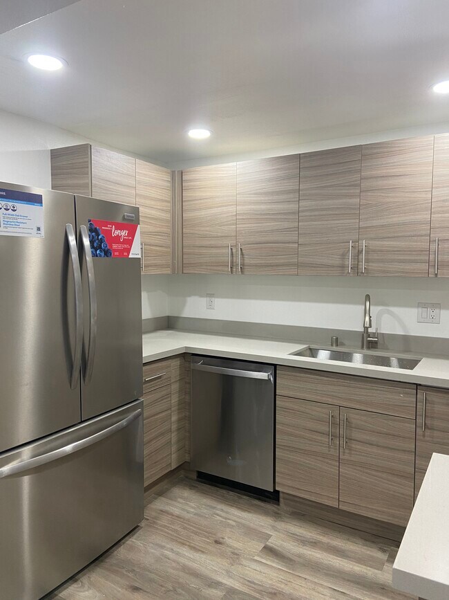 Foto del edificio - 605 Ambaum Blvd SW