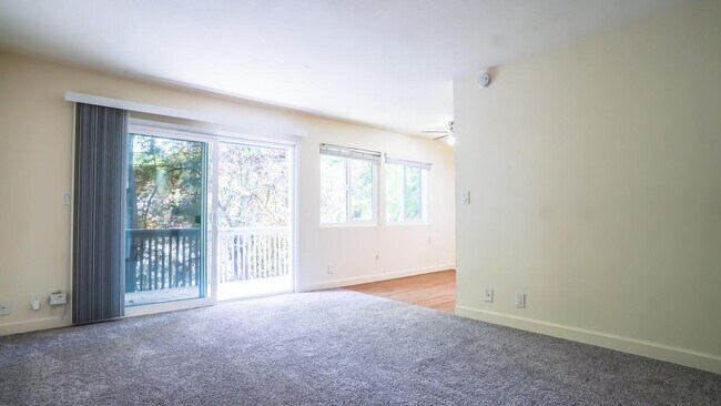 Building Photo - 1002 Ignacio Blvd