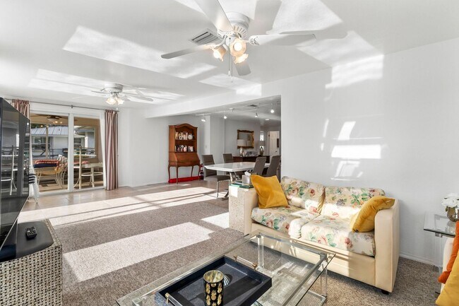 Foto del edificio - 177 Dartmouth Dr NW