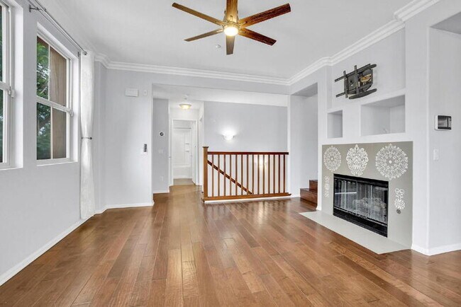 Foto del edificio - 1824 Peach Ct