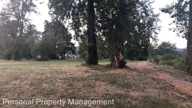 Foto del edificio - 3 br, 2 bath House - 219 Misty Lane