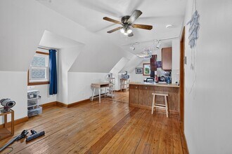 Building Photo - 49 Newbern Ave