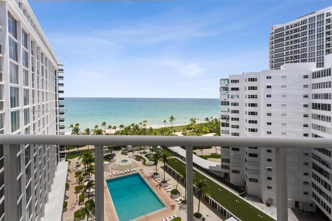 Foto del edificio - 10275 Collins Ave