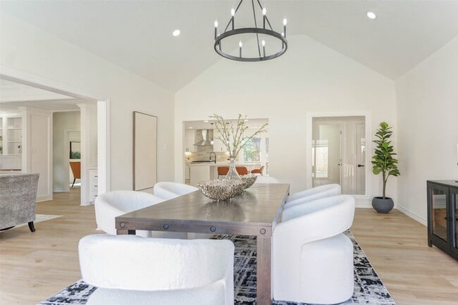 Building Photo - 11618 Lakeside Pl Dr