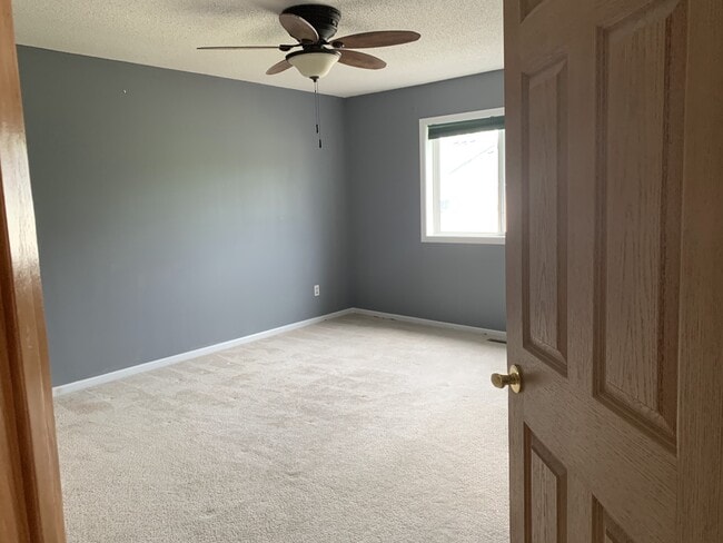 Building Photo - 1018 108th Ln NW