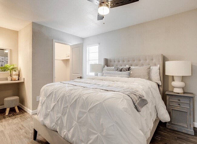 Interior Photo - Escondido Apartments