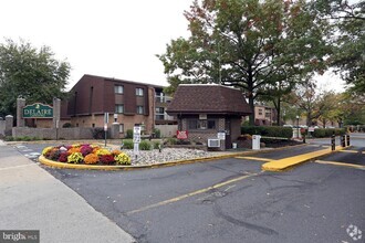 Building Photo - 50301 Delaire Landing Rd