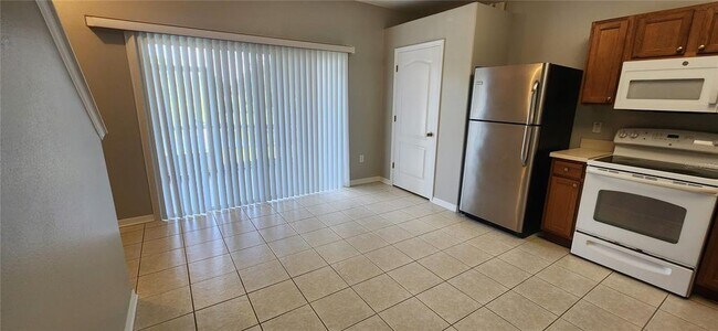 Foto del edificio - 1048 Sleepy Oak Dr