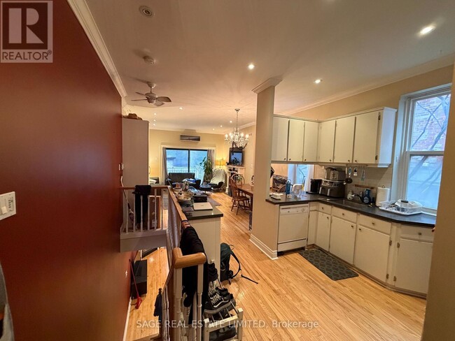 Photo du bâtiment - 47 Stephanie St