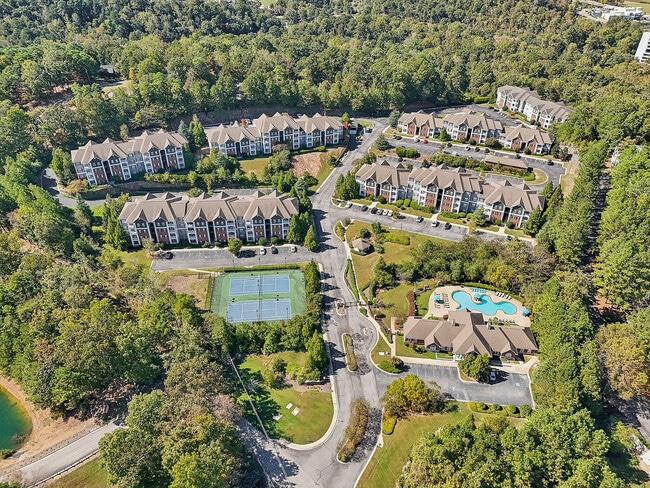 Building Photo - Bluffs at Riverview