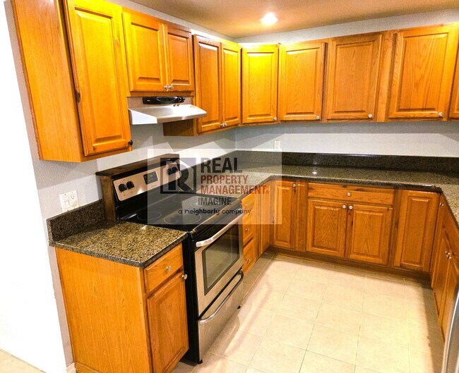 Foto del edificio - Wonderful 3 Bedroom, 1 Bath With Garage an...