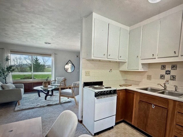 Foto del edificio - 719 Hanshaw Rd