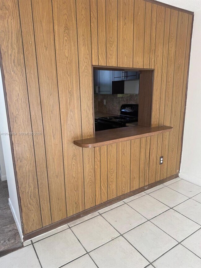 Foto del edificio - 13725 NE 6th Ave