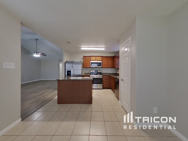 Foto del edificio - 1003 Marigold Rd