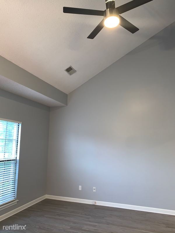 Building Photo - 2 br, 2.5 bath Townhome - 8274 Cedar Chest Dr