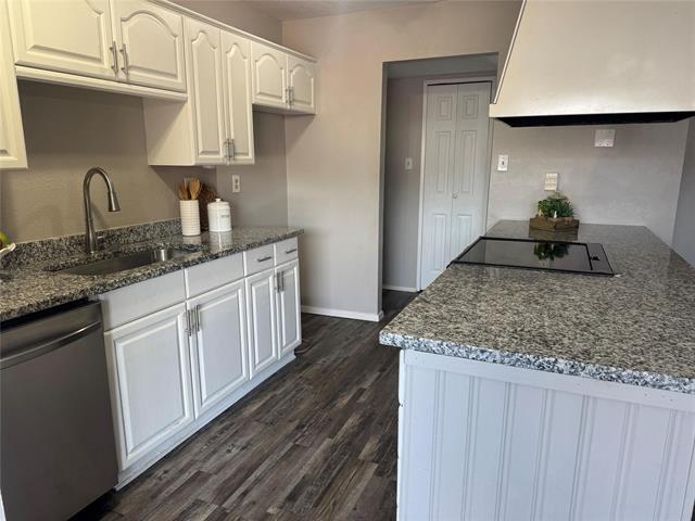 Building Photo - 913 Valley View Dr