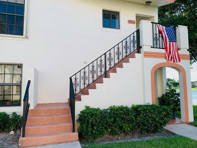 Foto del edificio - 330 Palmwood Pl