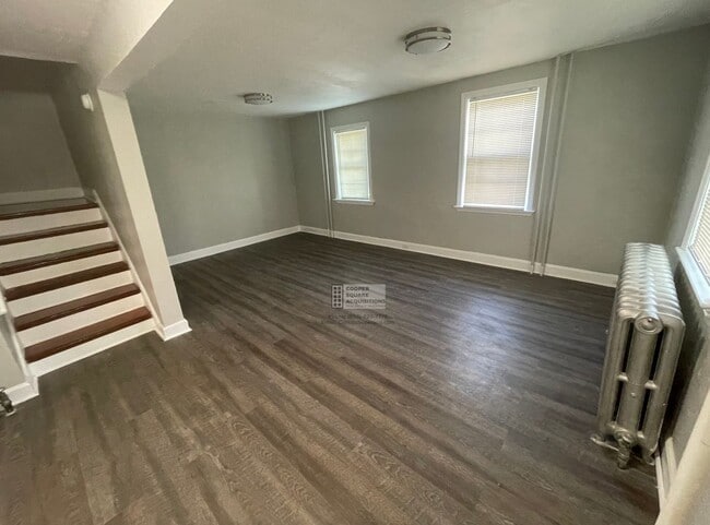 Building Photo - Beautiful 3 Bedroom/1 Bathroom Home in Fai...
