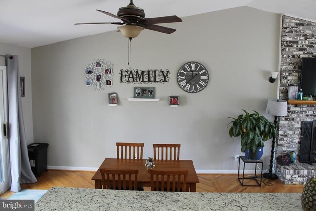 Building Photo - 4107 Riverview Ct