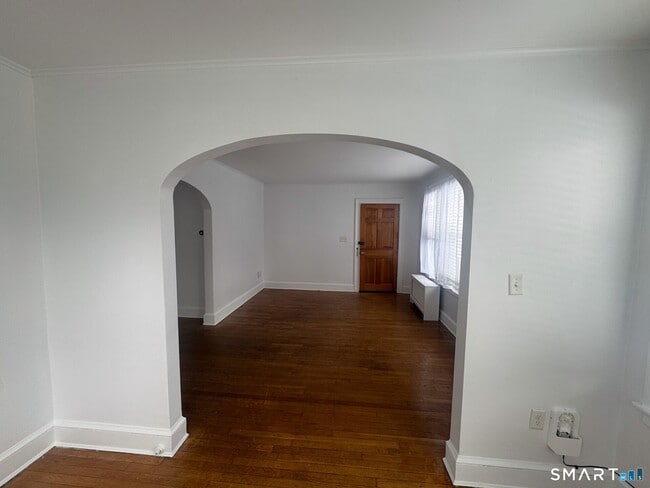 Foto del edificio - 75 Elihu St