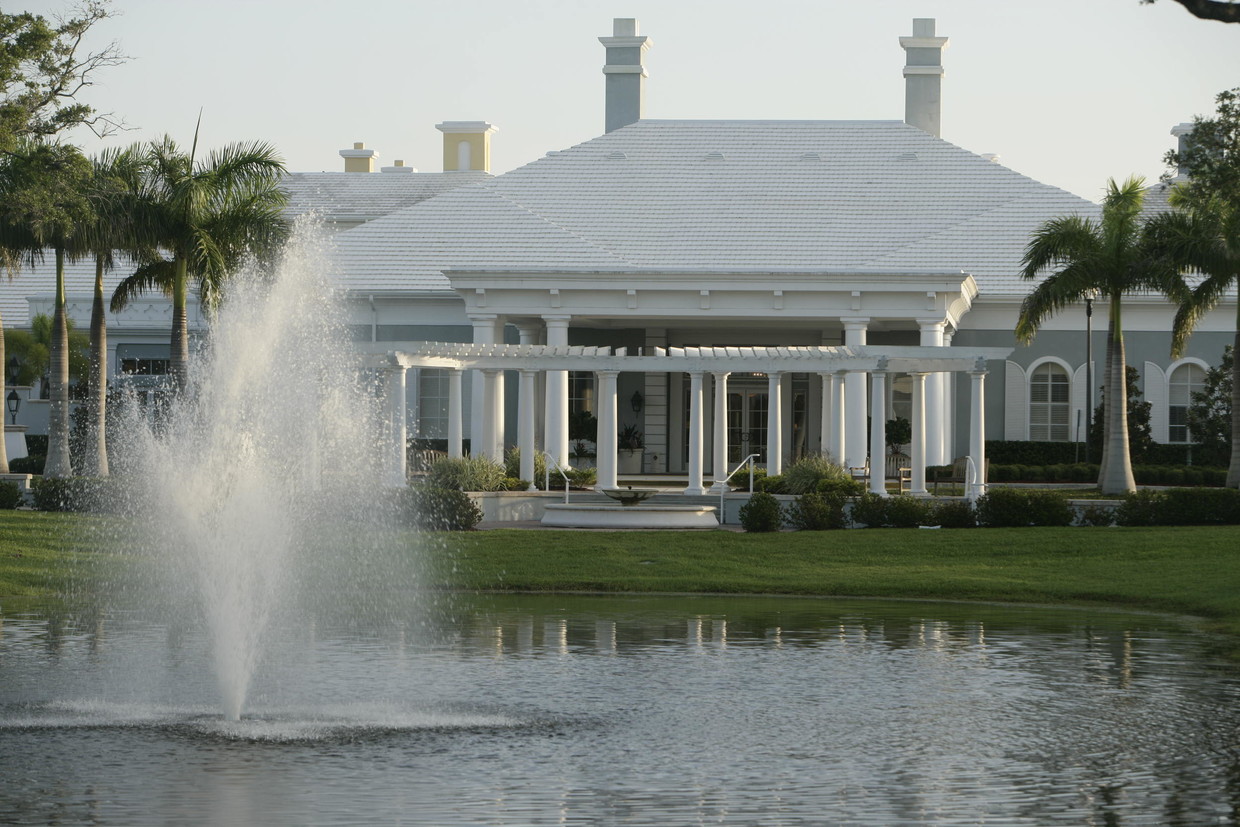 Primary Photo - 910 Regency Square