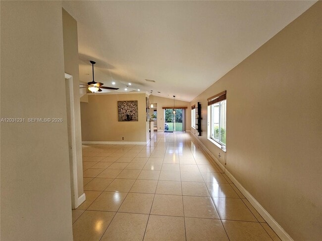 Foto del edificio - 4232 Mahogany Ridge Dr