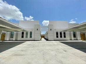 Building Photo - 1412 Vani Dr