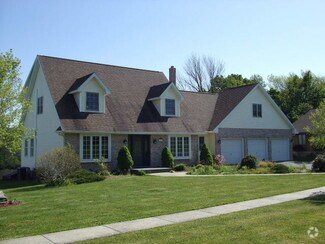 Building Photo - 911 Clearview Rd