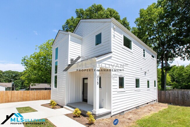 Foto del edificio - 715 Drew St