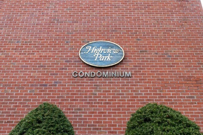 Foto del edificio - 4975 Washington St