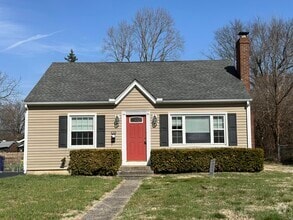 Building Photo - 635 Longview Dr