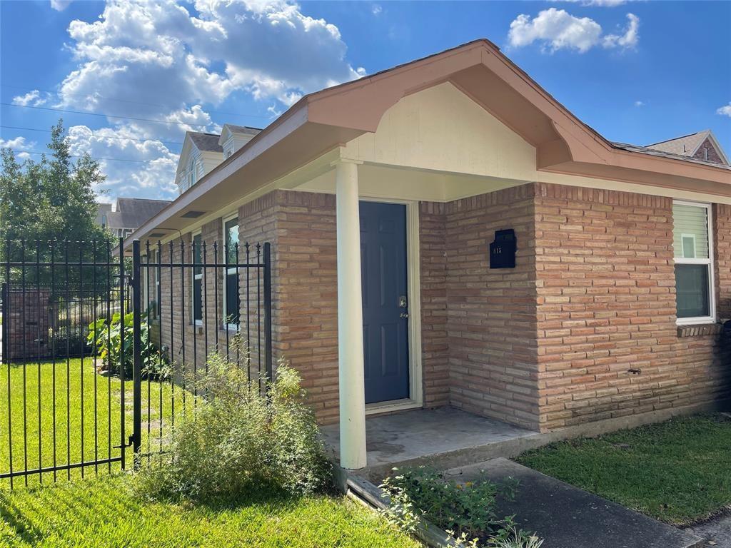 Foto principal - 815 Waverly St