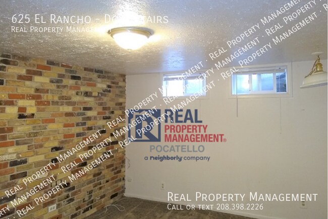 Building Photo - 625 El Rancho Blvd