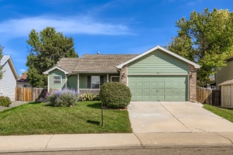 Building Photo - 304 Hemlock Dr