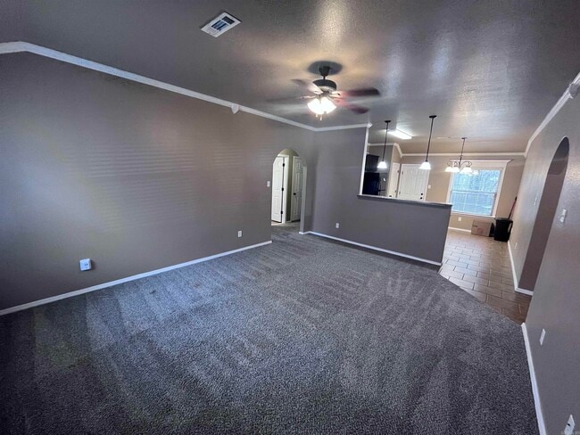 Building Photo - 439 Nottingham Dr