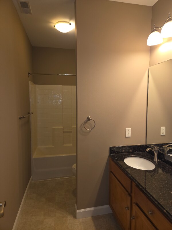 Foto del edificio - 845 Forest Ave