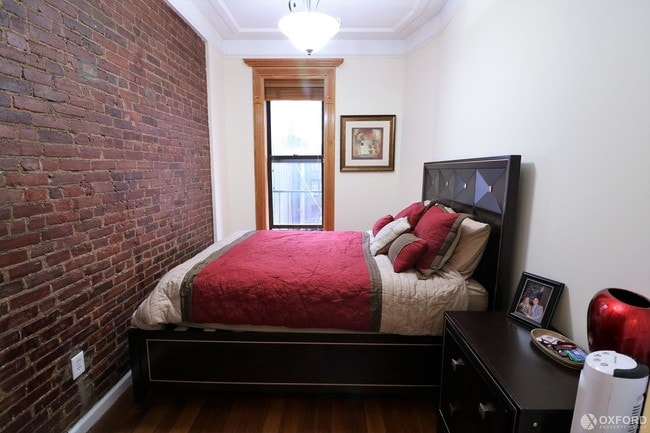 Building Photo - 71 West 71st Street
