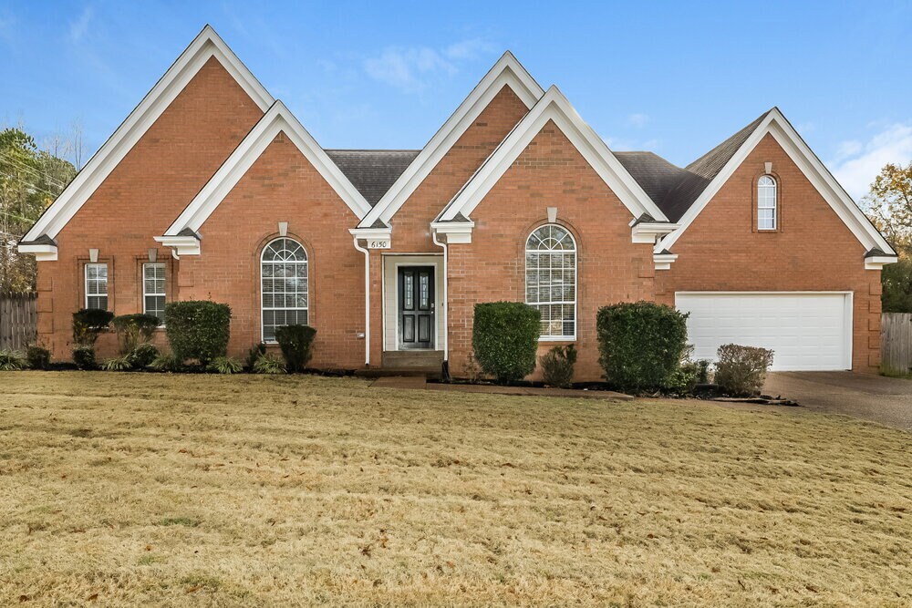 Foto principal - 6150 Woodstock View Dr