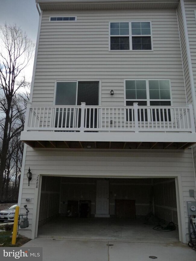 Foto del edificio - 2888 Findley Rd
