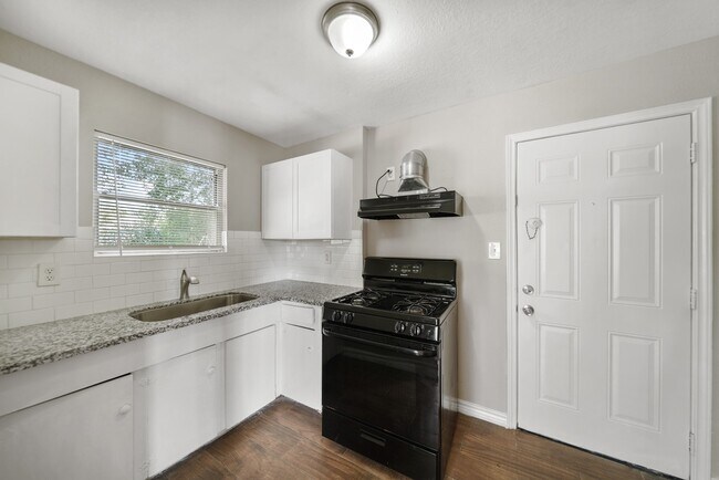 Foto del edificio - 13 13th St N