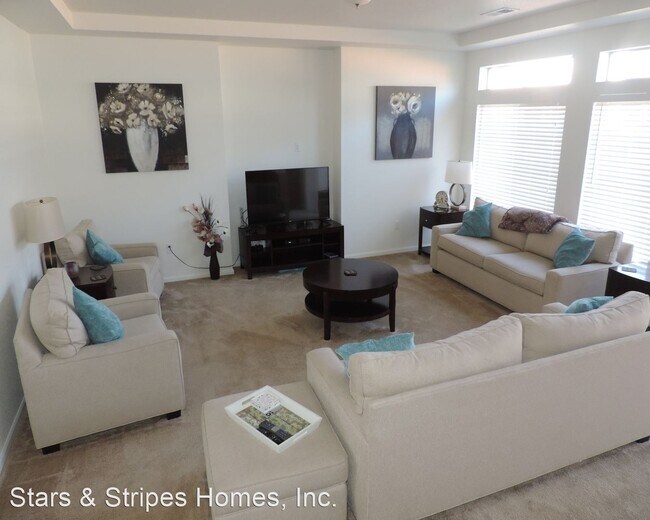Foto del edificio - 4 br, 2.5 bath House - 4826 S. Buchanan St...