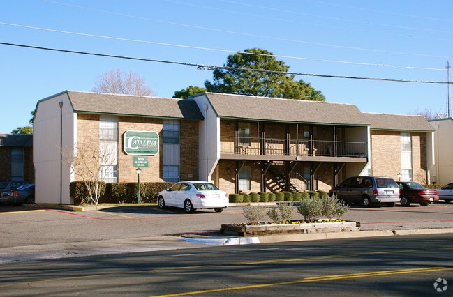 Building Photo - Catalina Arlington