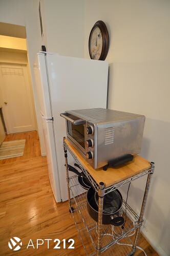 Foto del edificio - 330 E 43rd St